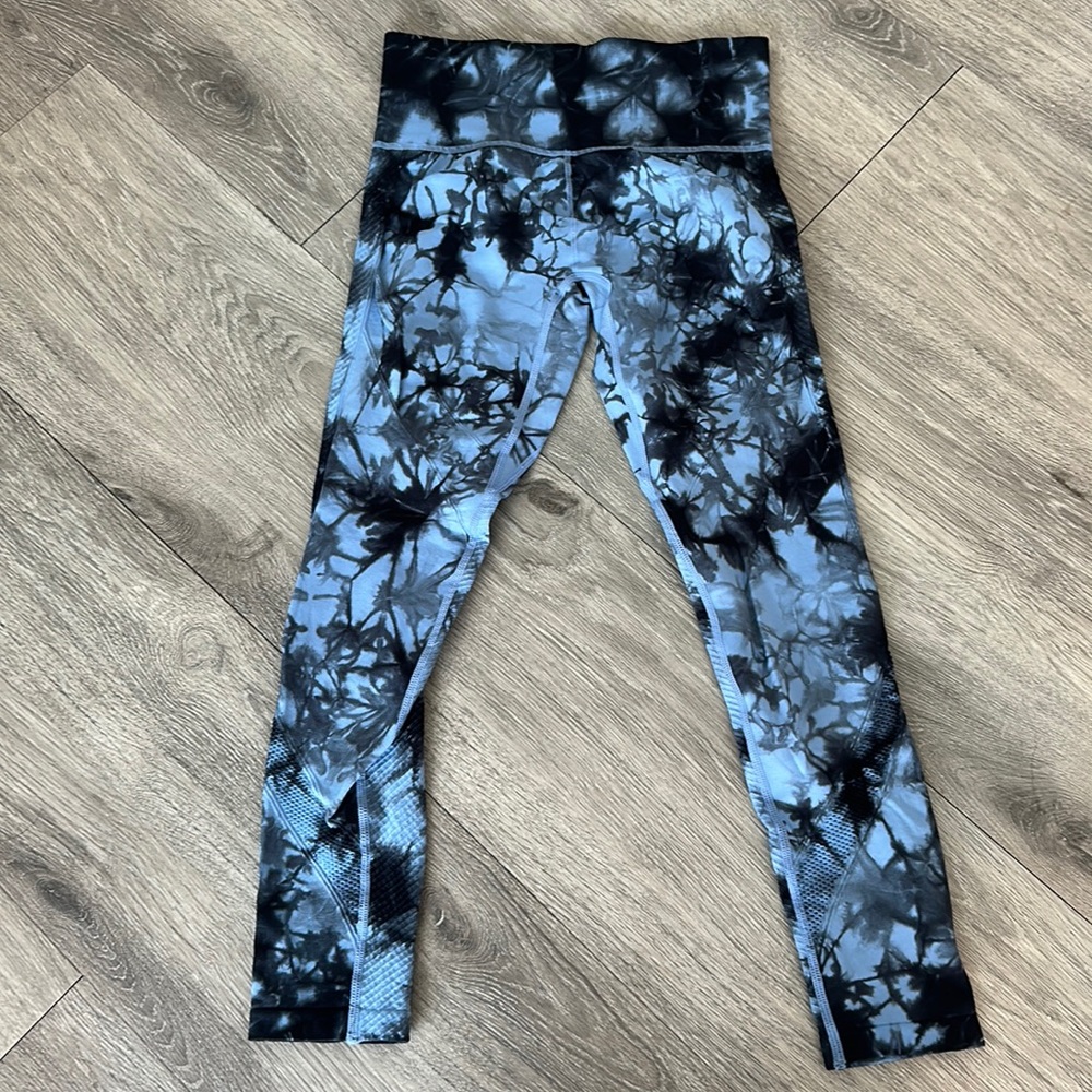 SoulCycle Downtown Blue Tie Dye Seamless Legging